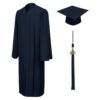 Du lycée au master, des tenues qui marquent chaque étape de leur réussite. Toges élégantes, coupes impeccables, pour une cérémonie à la hauteur de leurs efforts.